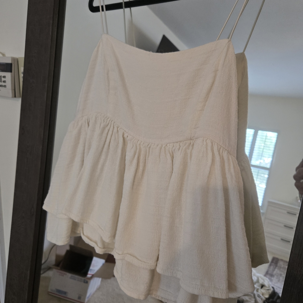 Urban Outfitters Cream Tiered Peplum Cami Top – Size M